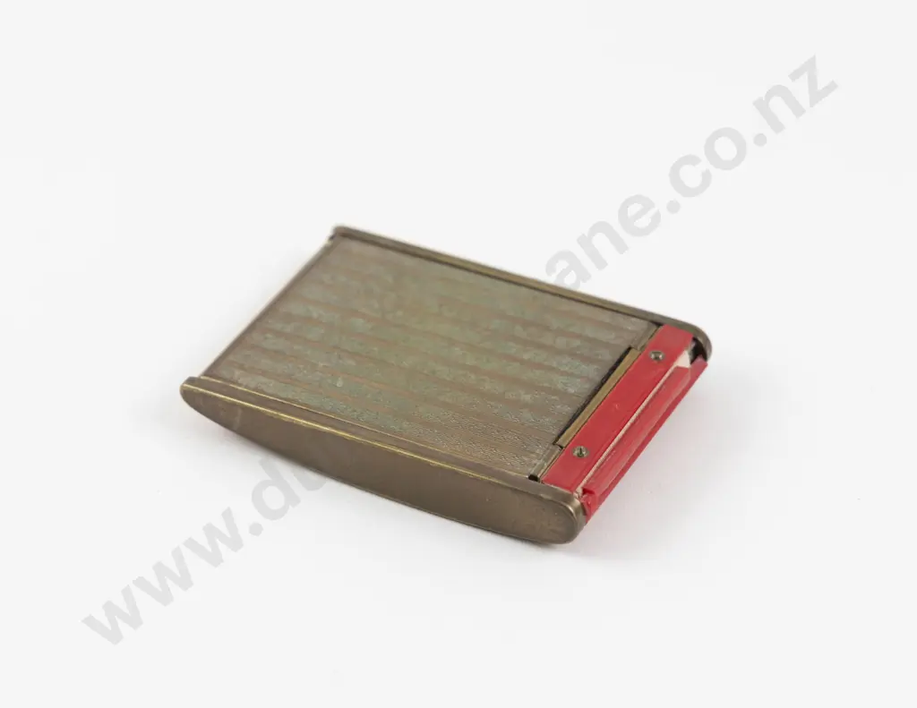 Vintage Roll-Top Powder Compact Image 1++