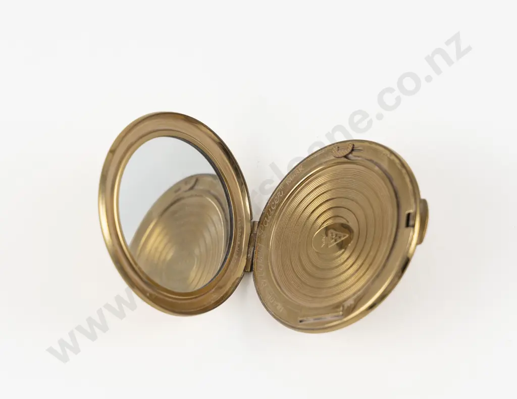 1950s Kigu of London Gold Plated 'Flying Saucer' Powder Compact Image 1++