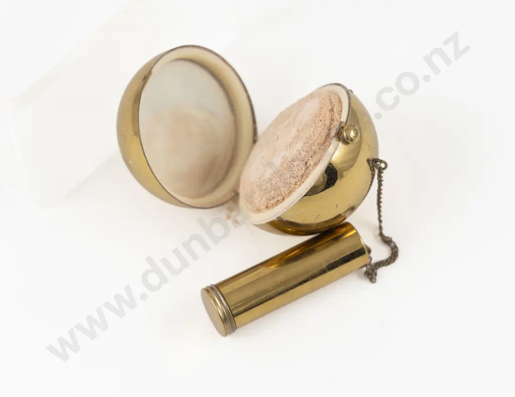 1940s Parker Pen by Wadsworth Ball and Chain Powder and Lipstick Compact Image 1++