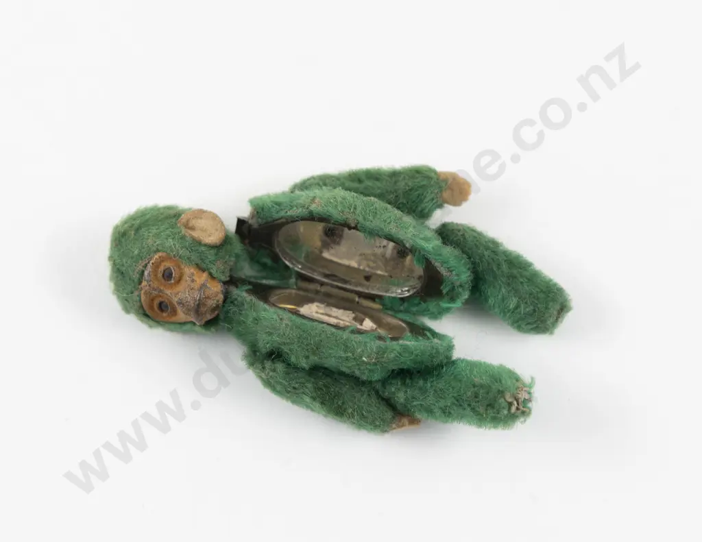 1920 - 1930s Schuco Miniature Green Mohair Monkey Image 1++