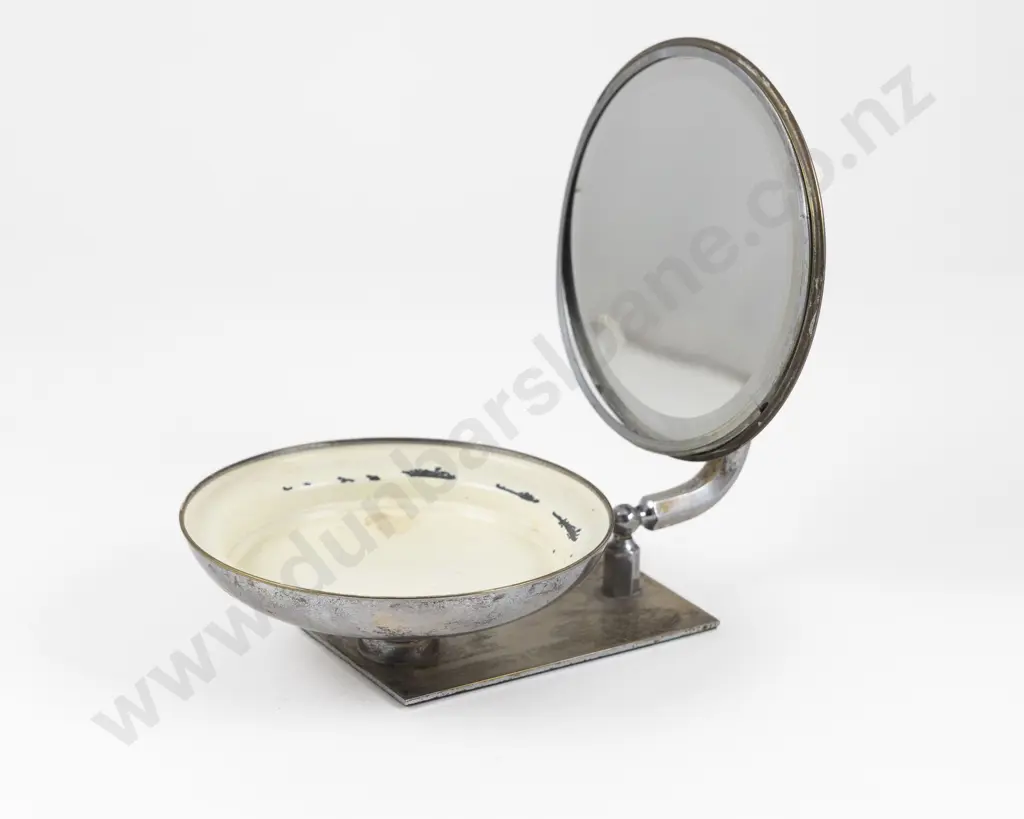Art Deco 'Flying Saucer' Enamel Dressing Table Powder Vanity Box Image 1++