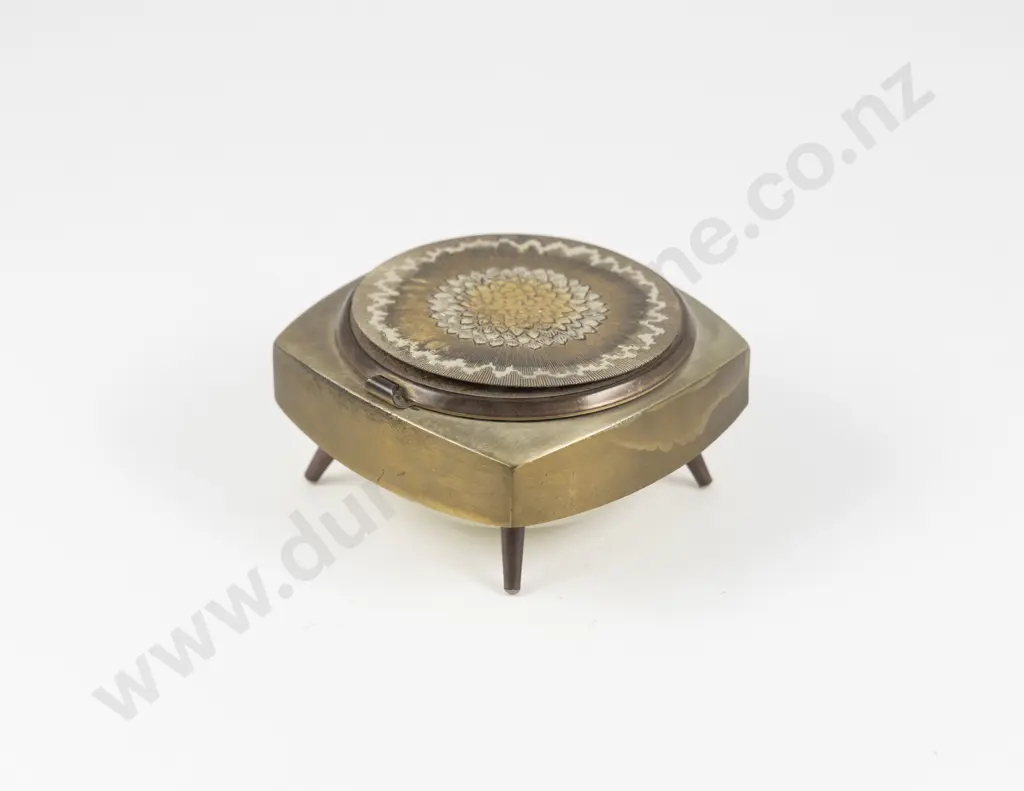 1950 - 1960s Mechanical Musical Dressing Table Powder Box Image 1++