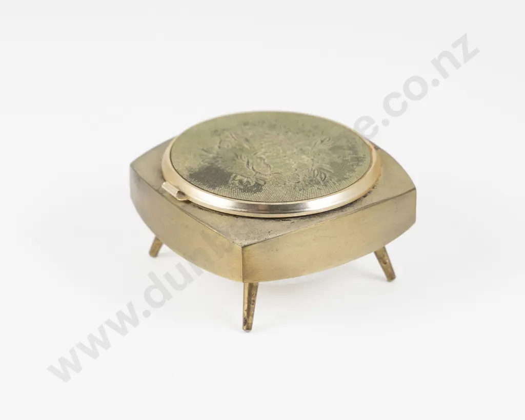 1950 - 1960s Mechanical Musical Dressing Table Powder Box Image 1++