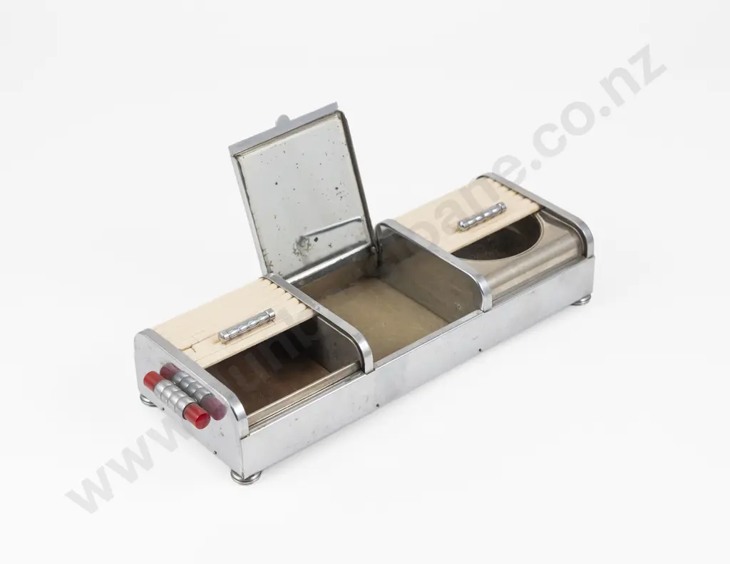 Art Deco 'All-In-One' Mechanical Smoking and Vanity Station Image 1++