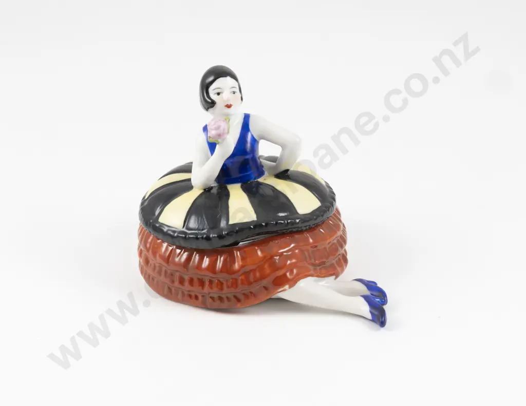 Art Deco German Porcelain Figural Half Doll Dressing Table Powder Box Image 1++
