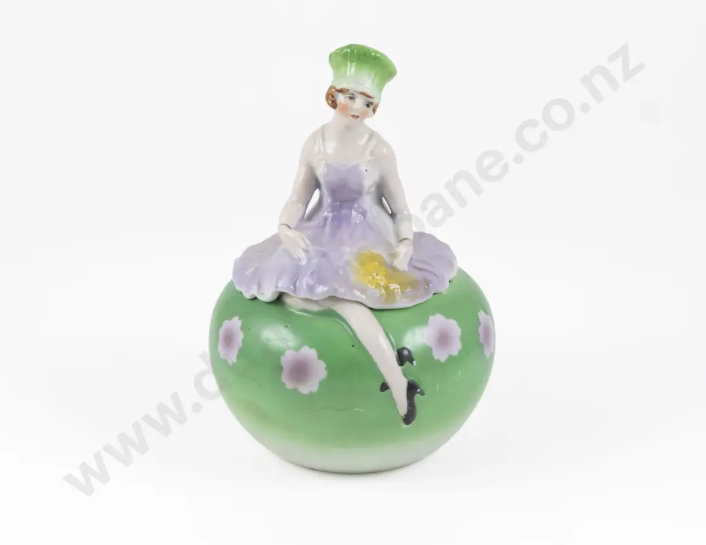 Art Deco German Porcelain Flapper Dressing Table Powder Box Image 1++