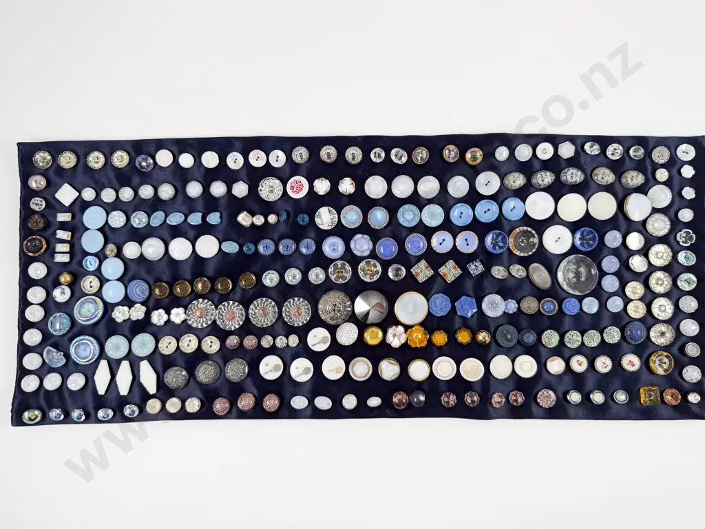 Collection Vintage Glass Buttons approximate 260 Image 1++