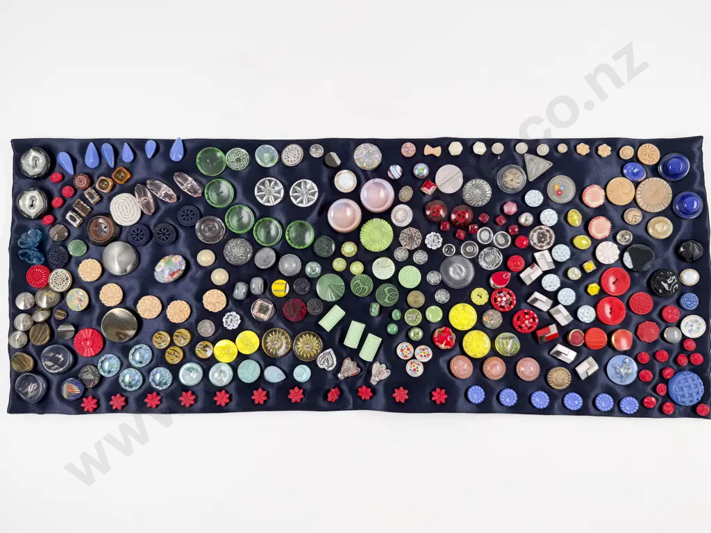 Collection Vintage Glass Buttons approximate 300 Image 1++