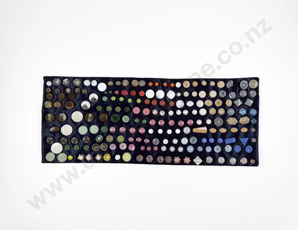 Collection Vintage Glass Buttons approximate 200 Image 1++