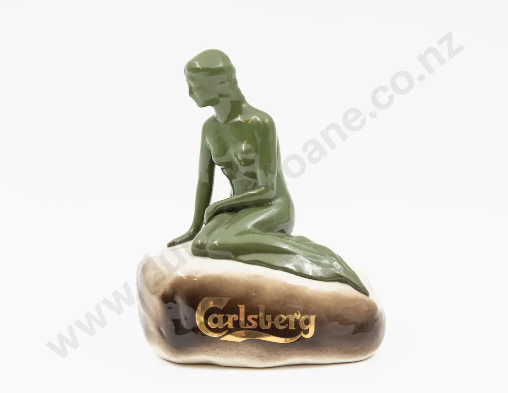 Breby Carlsberg Advertising Figure 17.5cm H Image 1++