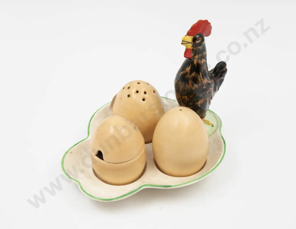 Crown Devon Chicken Cruet Set Image 1++