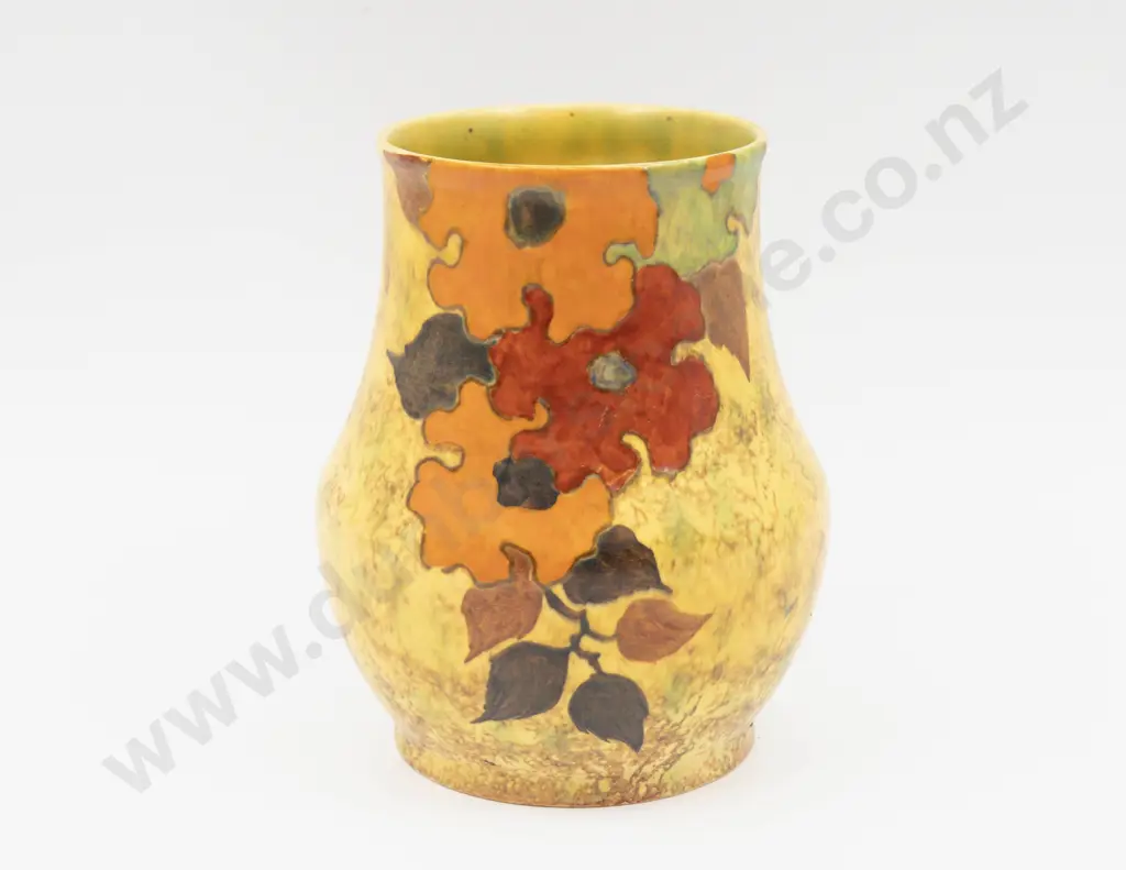 Carlton Ware 'Embossed Marigold' Pattern 4012 Vase 16cm H Image 1++
