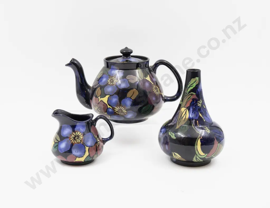Royal Stanley Ware "Jacobean" Pattern Teapot Milk Jug & Vase 14cm H 9cm H & 16.5cm H Image 1++