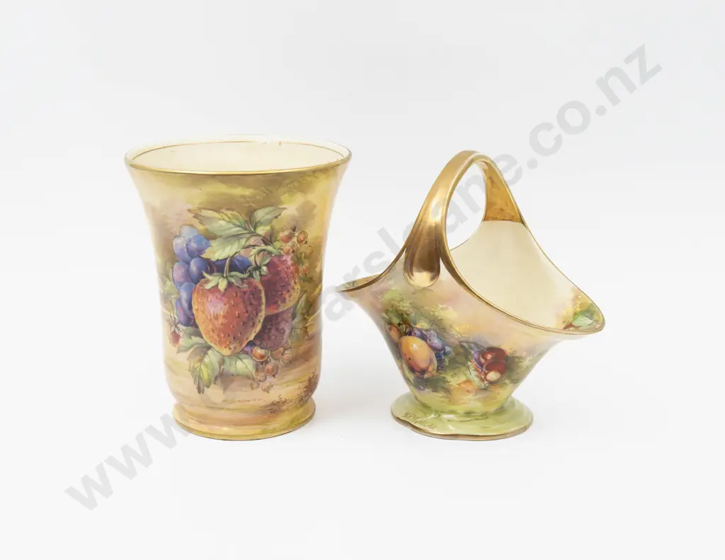 Royal Winton Hand-Coloured Fruit Vase & Basket 16cm H & 17cm L Image 1++