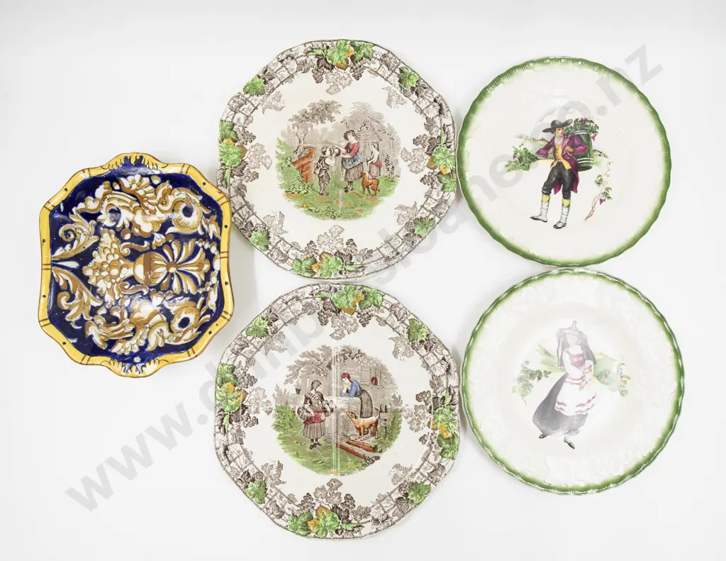 Two Copeland Spode's Byron Pattern Divided Plates Together with Two Plates Dish Image 1++