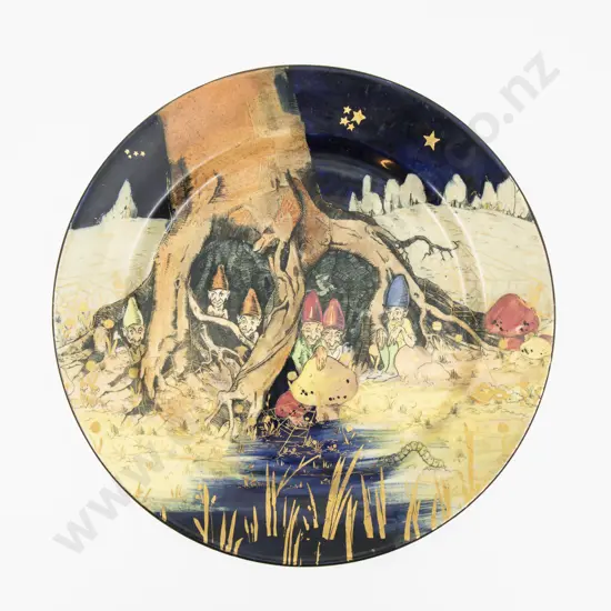Royal Doulton "Pixie" Series Head Rack Plate 26cm Dia