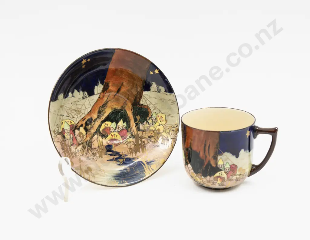 Royal Doulton Pixie Series Six Teacup Saucer & Plates Image 1++