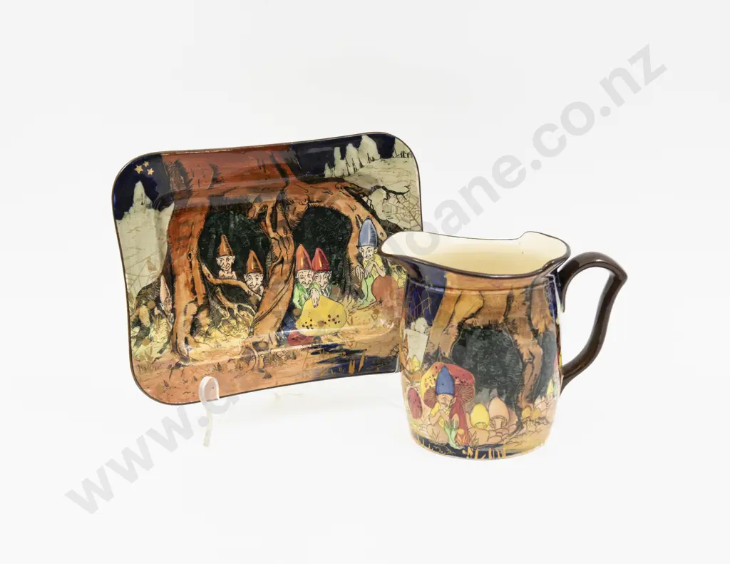 Royal Doulton Pixie Series Serving Dish & Jug Image 1++