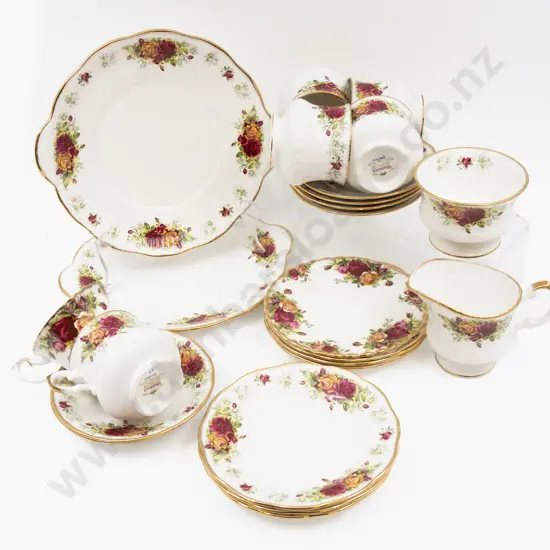 Royal Albert Rosina China Queen's Pattern Part Tea Set