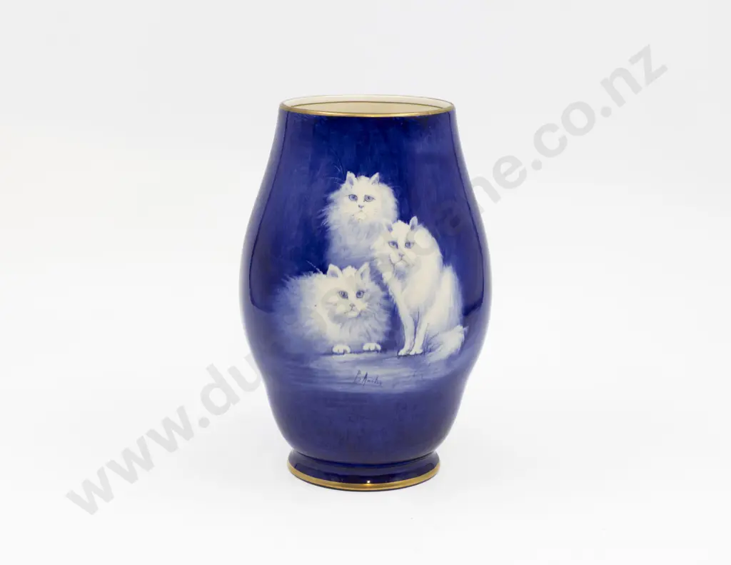 Royal Winton Blue & White Cat Decorated Vase Image 1++