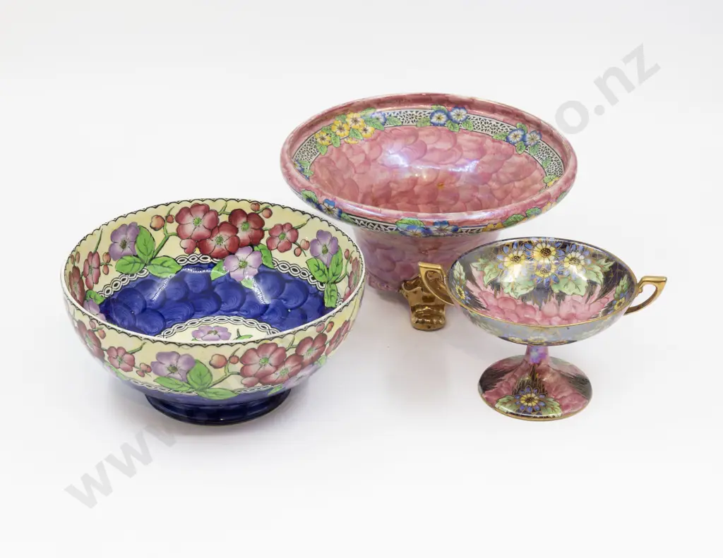 Maling Lustre Footed Vase Fruit Bowl & Dish Image 1++
