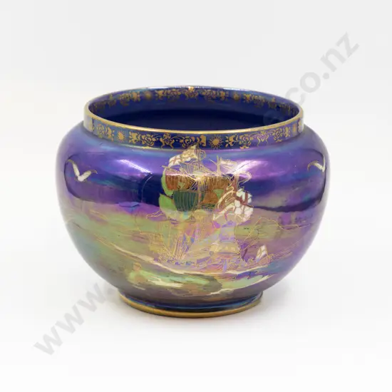 Devon Lustrine Royal George Pattern Jardiniere 21cm Diameter