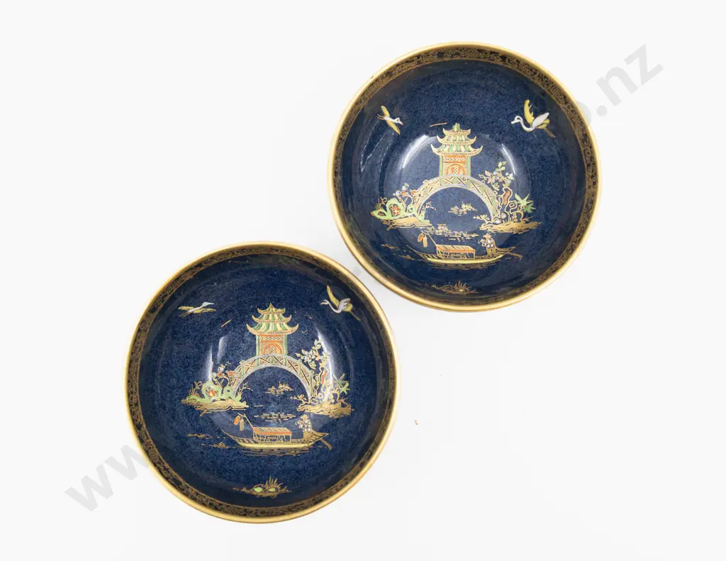 Carlton Ware Lustre Pagoda Pattern Posy Vase 9cm H & Two Small Bowls Image 1++