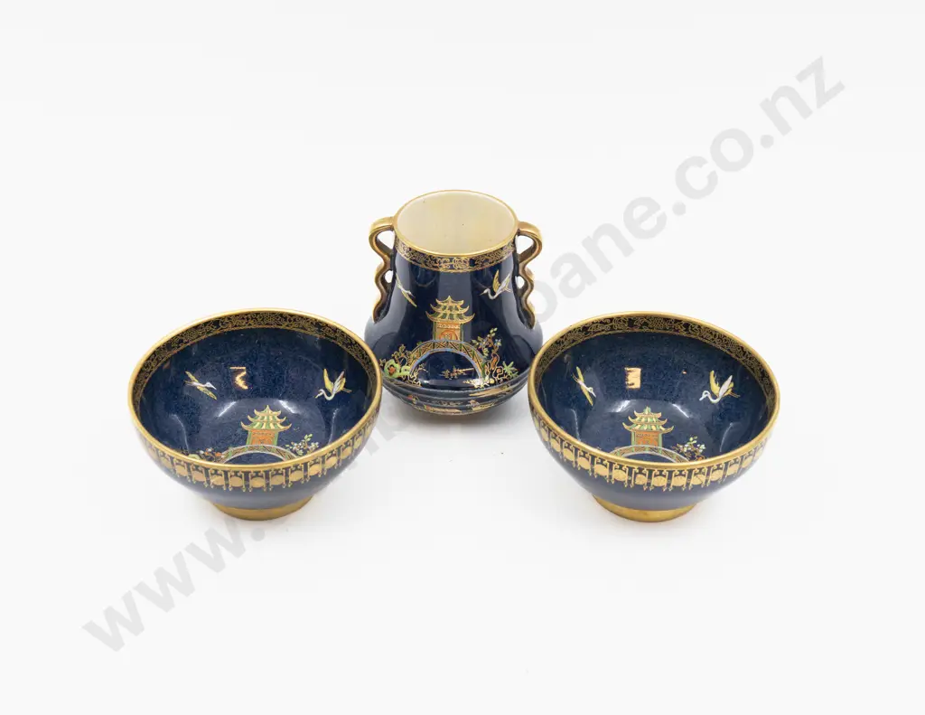 Carlton Ware Lustre Pagoda Pattern Posy Vase 9cm H & Two Small Bowls Image 1++