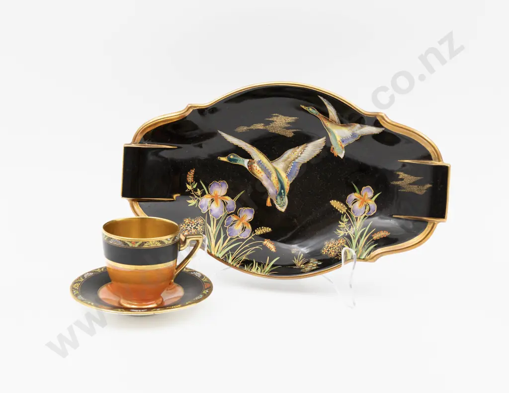 Carlton Ware Dish 26.5cm L & Lustre Demitasse Cup & Saucer Image 1++