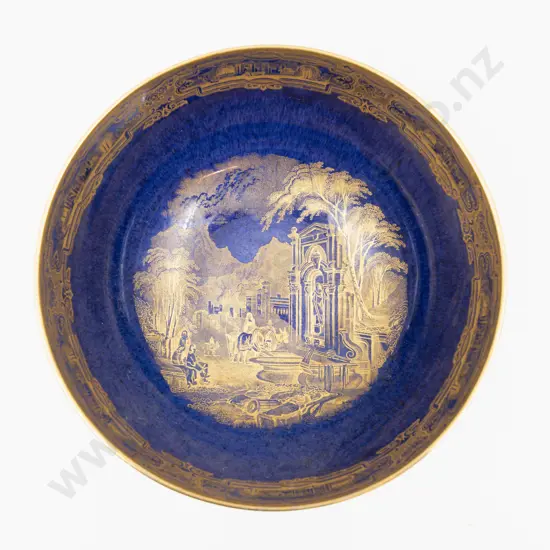 Carlton Ware Gilt Decorated Bowl 17.5cm Dia