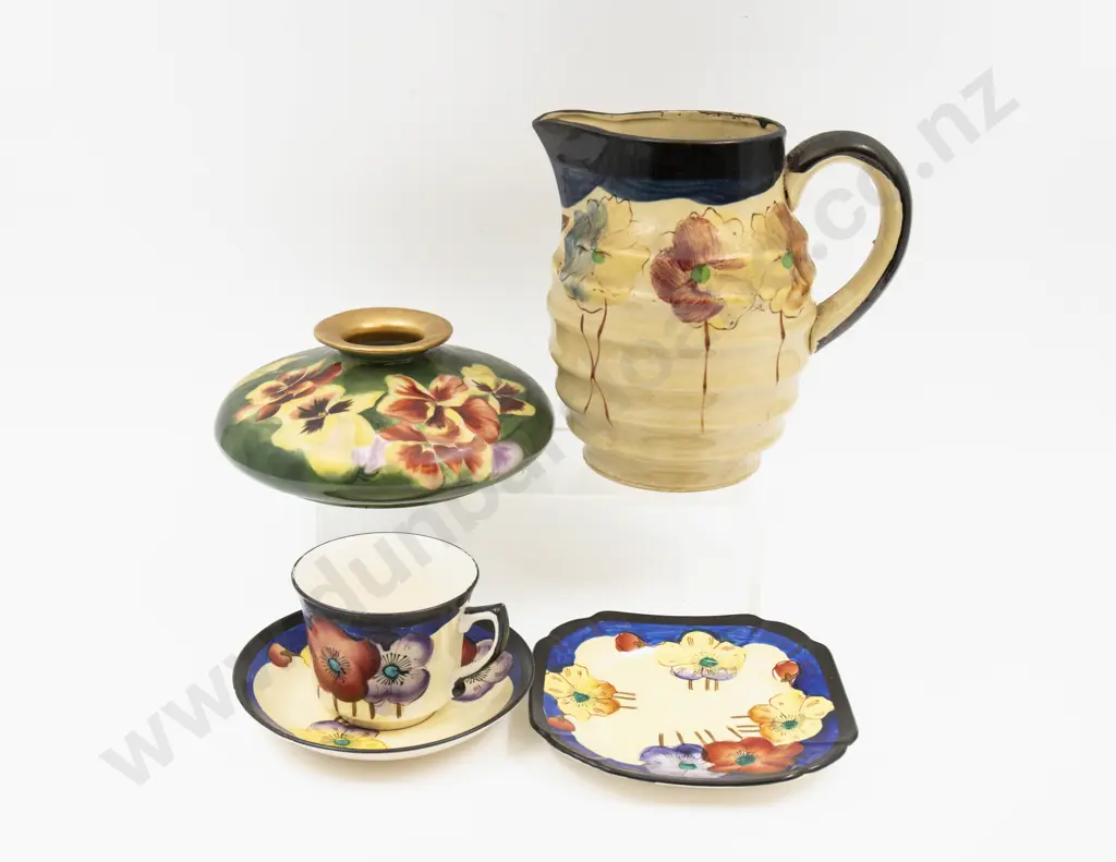 Pansy Decorated Jug Vase & Trio Tallest 18cm H Image 1++