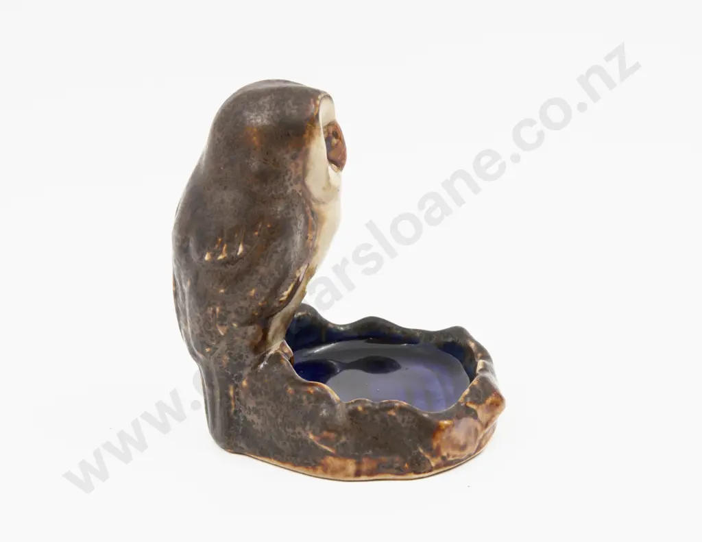 Royal Doulton Owl Form Pipe Stand 10cm H Image 1++