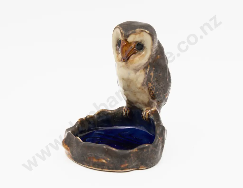 Royal Doulton Owl Form Pipe Stand 10cm H Image 1++