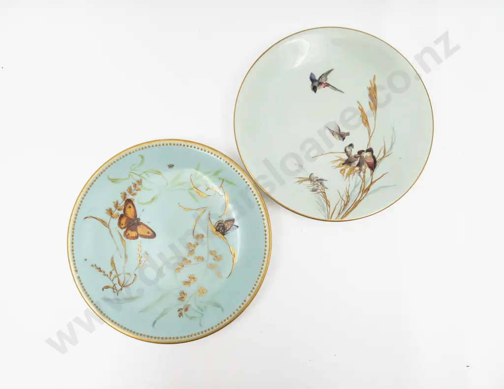 Two Royal Worcester Hand Painted Plates 23cm Dia Image 1++