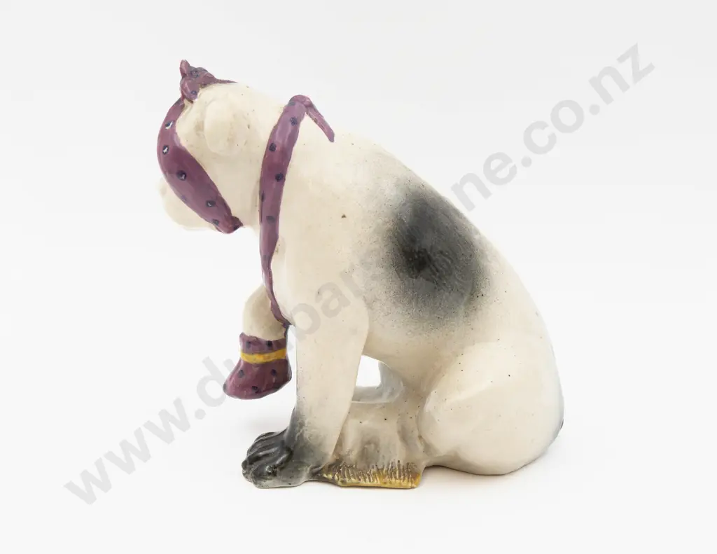 Bretby Bulldog Figure 22.5cm H Image 1++