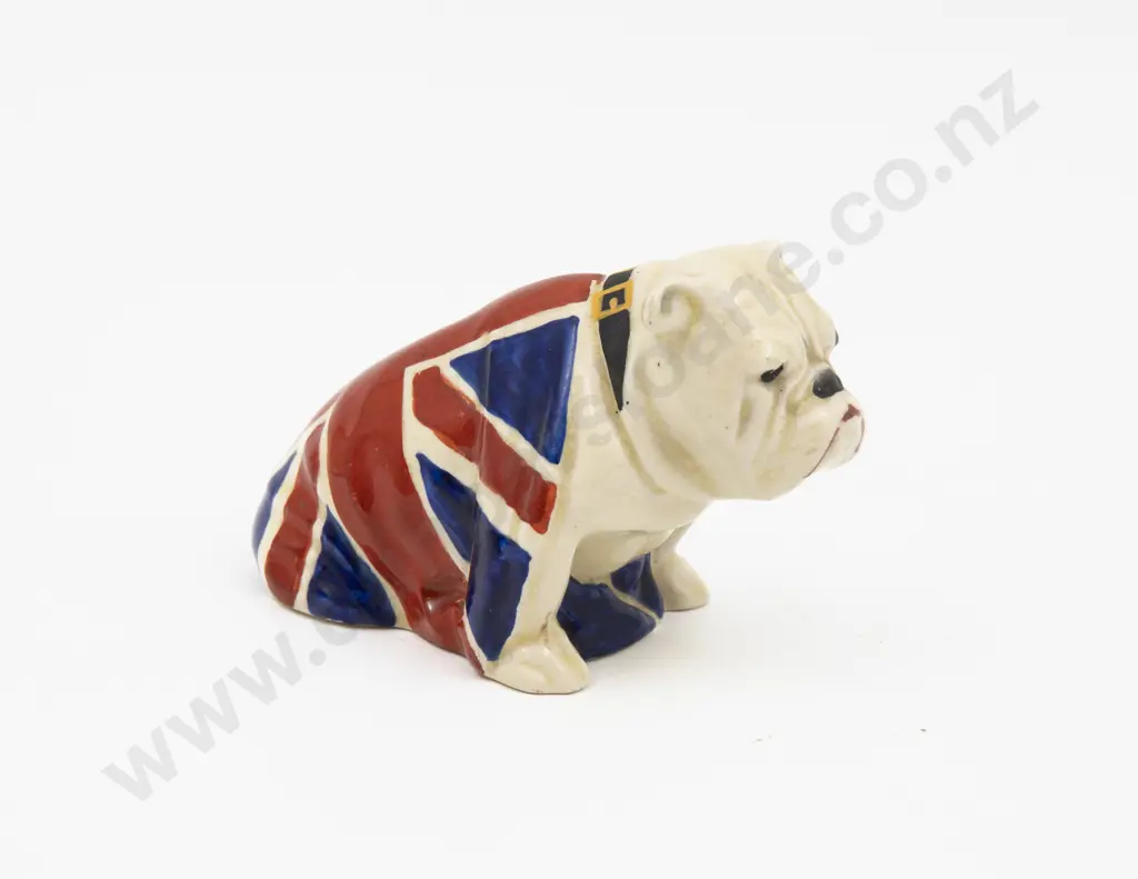 Royal Doulton Winston Churchill Bulldog with Union Jack 6cm H Image 1++