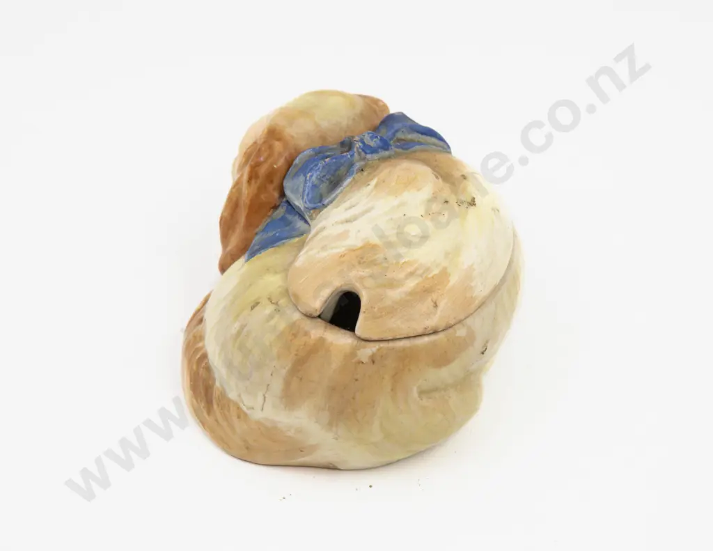 Royal Winton Spaniel Form Covered Sugar Bowl 11cm L Image 1++