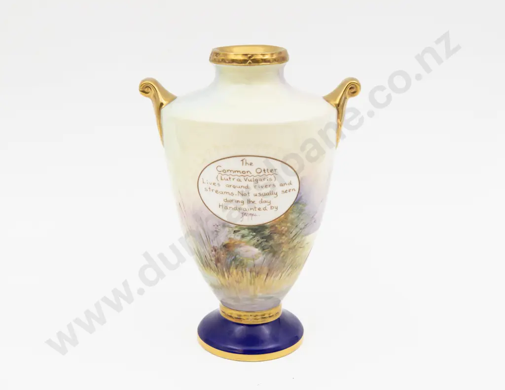 Aynsley Fine Art Collection Hand Painted Vase Depicting the Common Otter 19cm H Image 1++