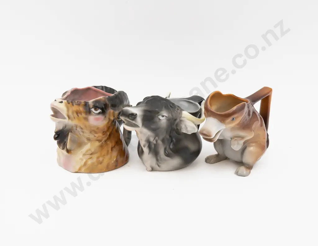 Three Royal Bayreuth Animal Form Jugs Image 1++