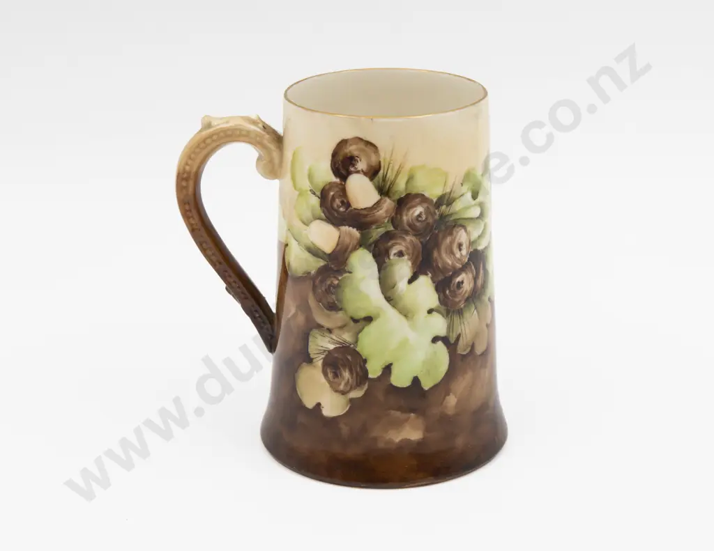 Belleek Willets Handpainted P Roberts Pint Mug Image 1++