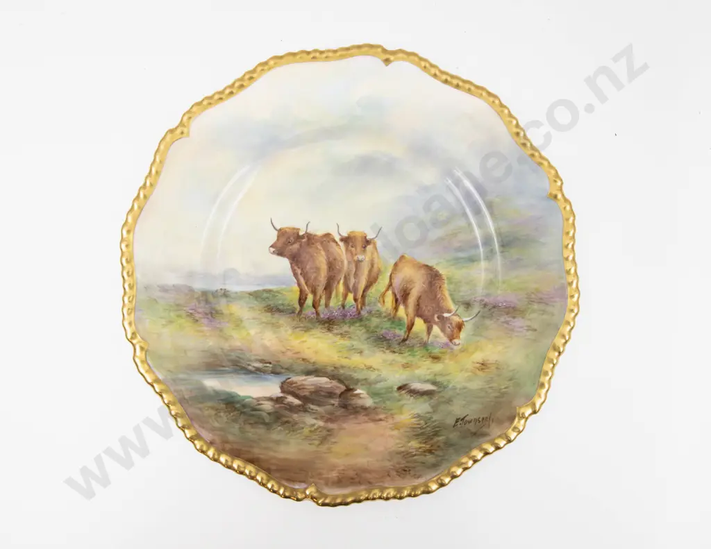 Post 1975 Royal Worcester Plate Hand Painted with Highland Cattle Signed E Townsend 27cm Dia Image 1++