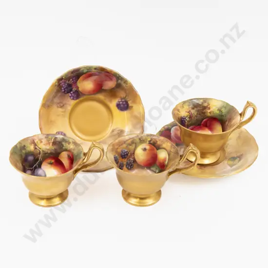 C1930 Royal Worcester Three Demitasse & Two Saucers Signed Variously 6cm H Overall