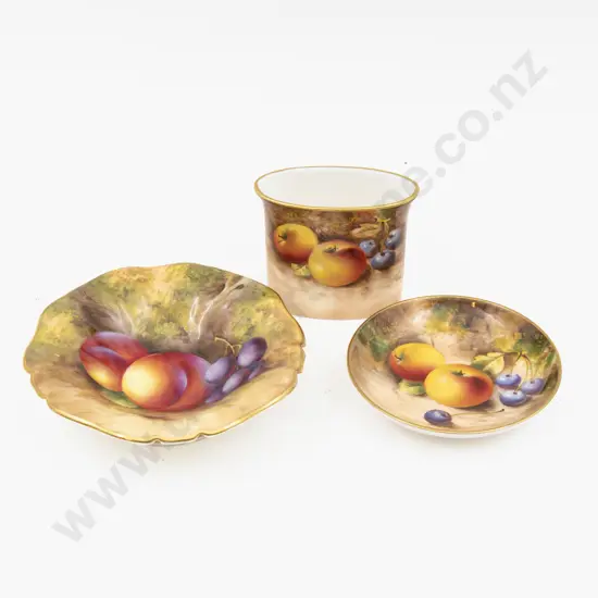 C1930's Royal Worcester Small Footed Dish Hand Painted With Fruits Signed H Ayrton 11.5cm Dia