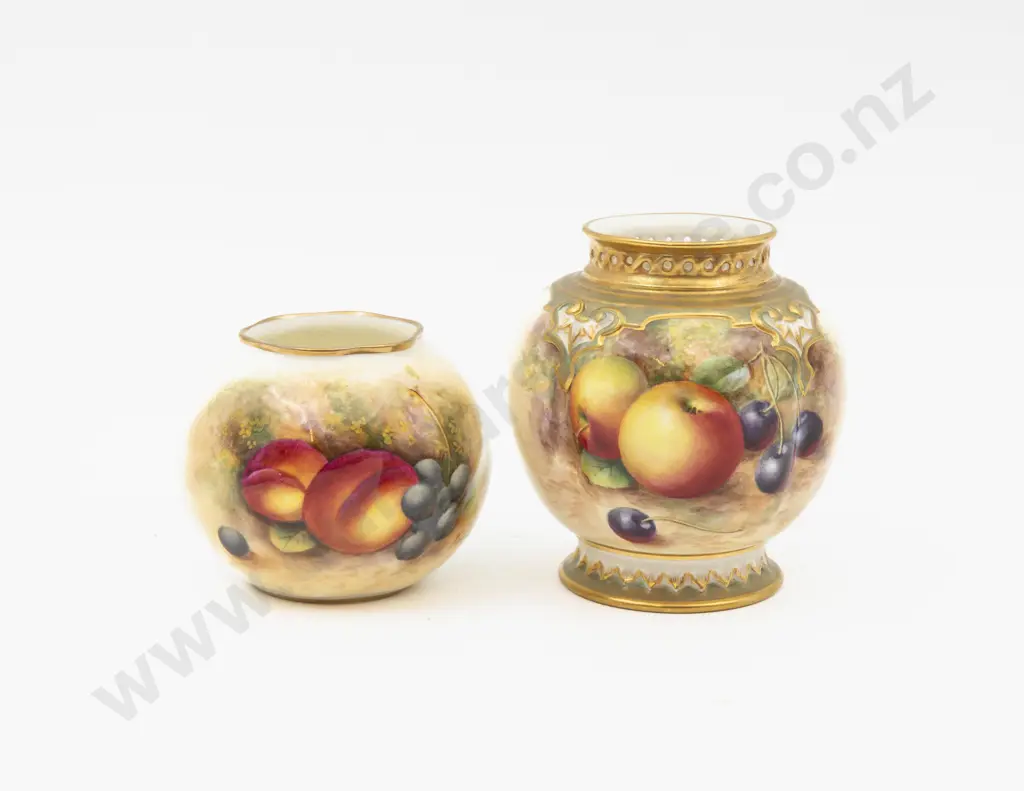 C1949 & C1950 Royal Worcester Vases Hand Painted with Fruits Signed N Ayrton & Roberts 9.5cm H & 6.5cm H Image 1++