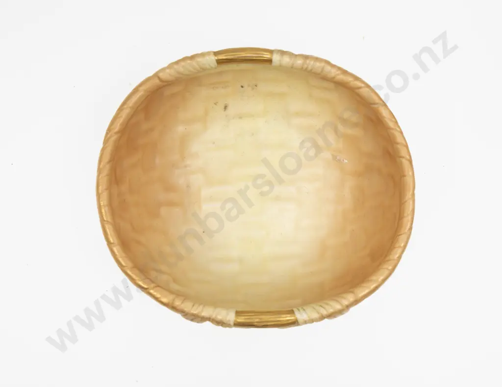 C1907 Royal Worcester Peach Ground Basket Weave Bowl Image 1++