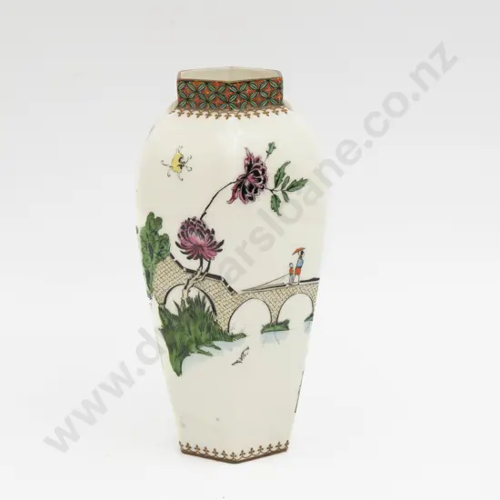 C1912 Royal Worcester Enamel Painted Oriental Pattern Vase