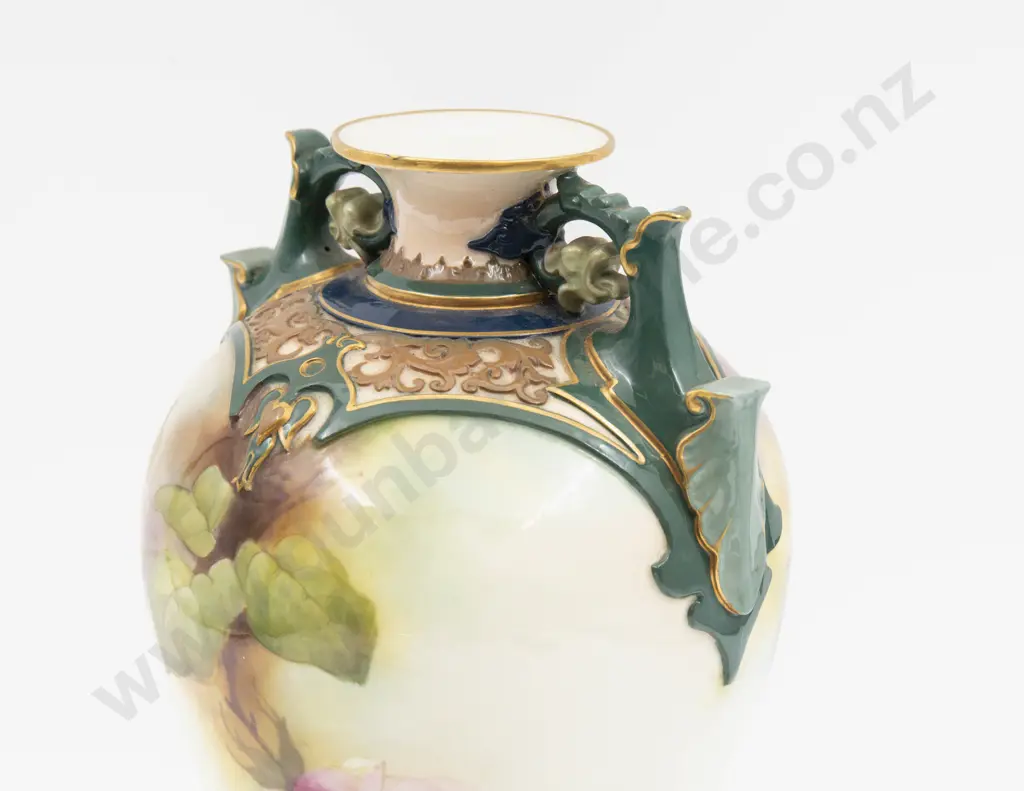 C1908 Royal Worcester Rose Painted Urn signed R Austin Image 1++