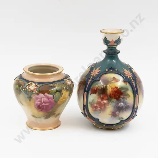 Hadleys Worcester Painted Autumn Berries and Roses Specimen Vase and Posy Pot