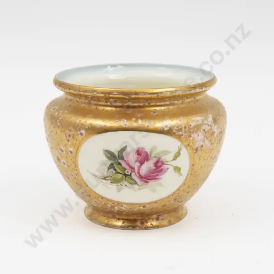 C1913 Royal Worcester Painted Roses on All Gilt Ground Planter signed Bray