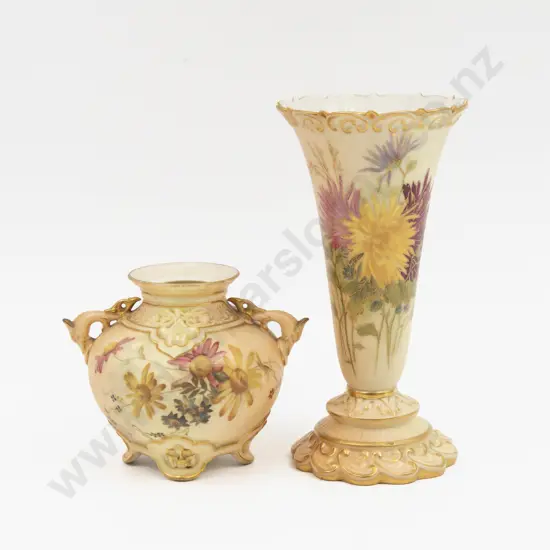 C1910 Royal Worcester Peach Ground Painted Floral Trump Vase and Posy Pot